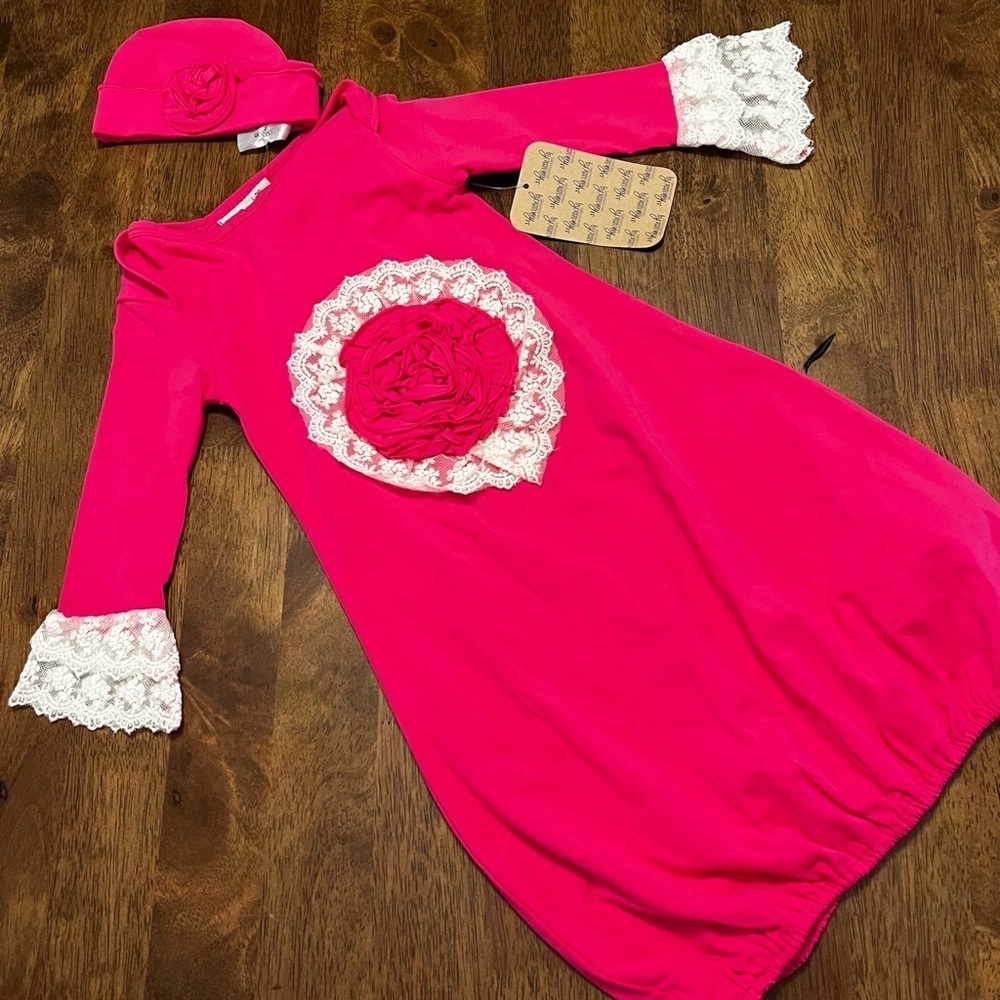 NWT Baby Sleep Gown 3-6 Months Floral Lace Pink Dress with Hat Boutique NEW